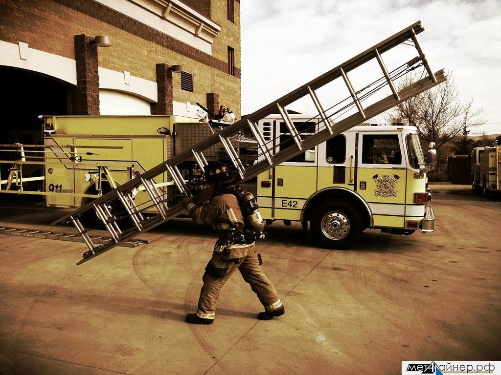 Лестница ручная пожарная